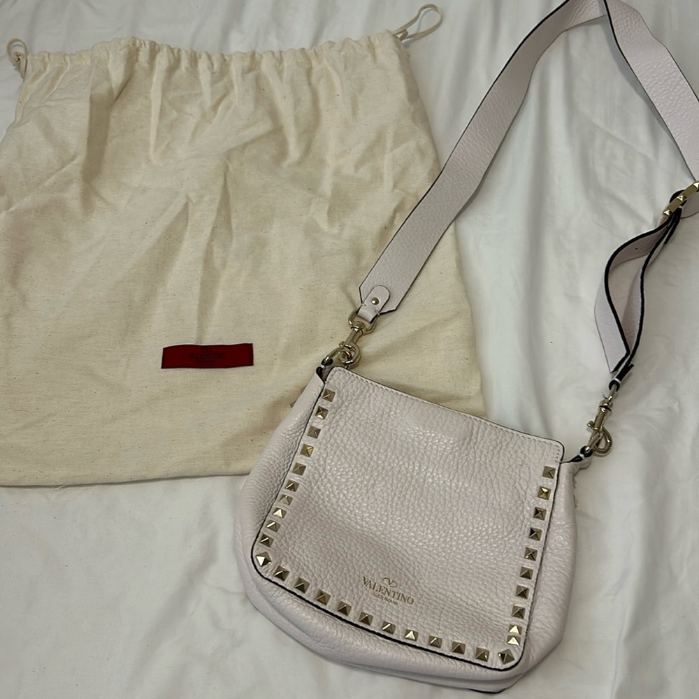 Valentino authentic rockstud bucket bag